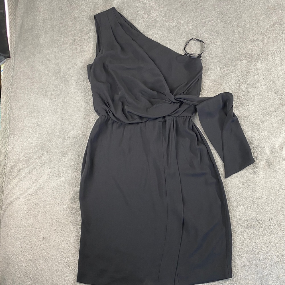 Diane von Furstenberg Dress Womens 10 Black Agantha Silk One Shoulder Draped Tie